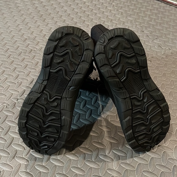 Winter boots - Picture 8 of 9